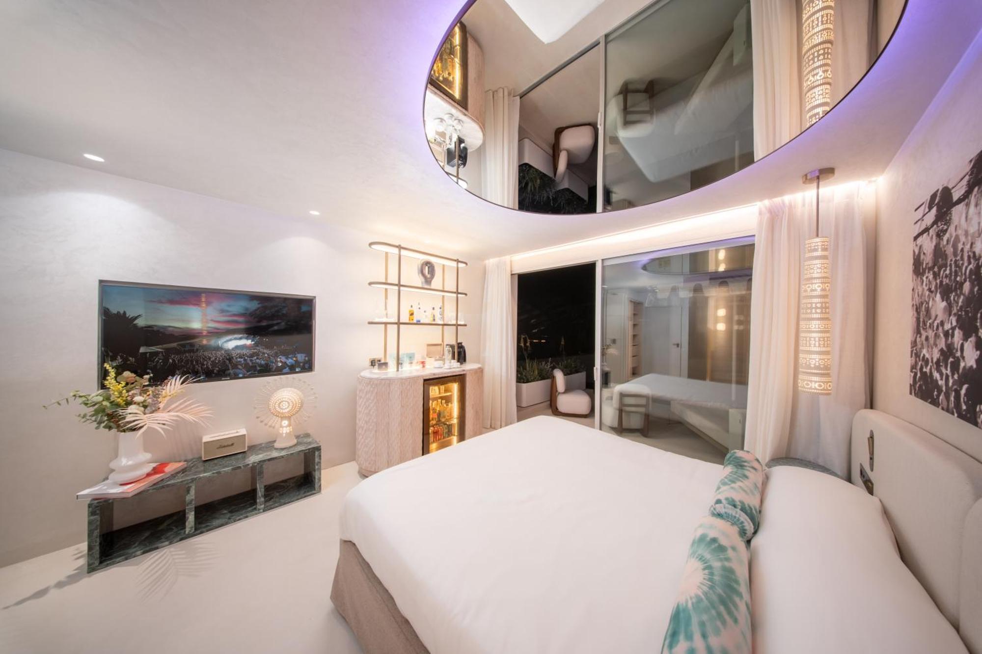 Destino Five Ibiza - New Hotel (Adults Only) Playa De Talamanca Εξωτερικό φωτογραφία