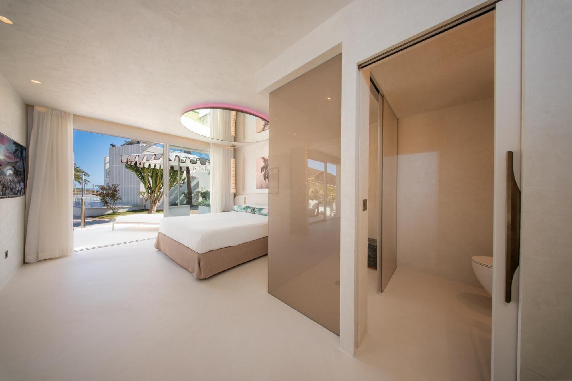 Destino Five Ibiza - New Hotel (Adults Only) Playa De Talamanca Εξωτερικό φωτογραφία
