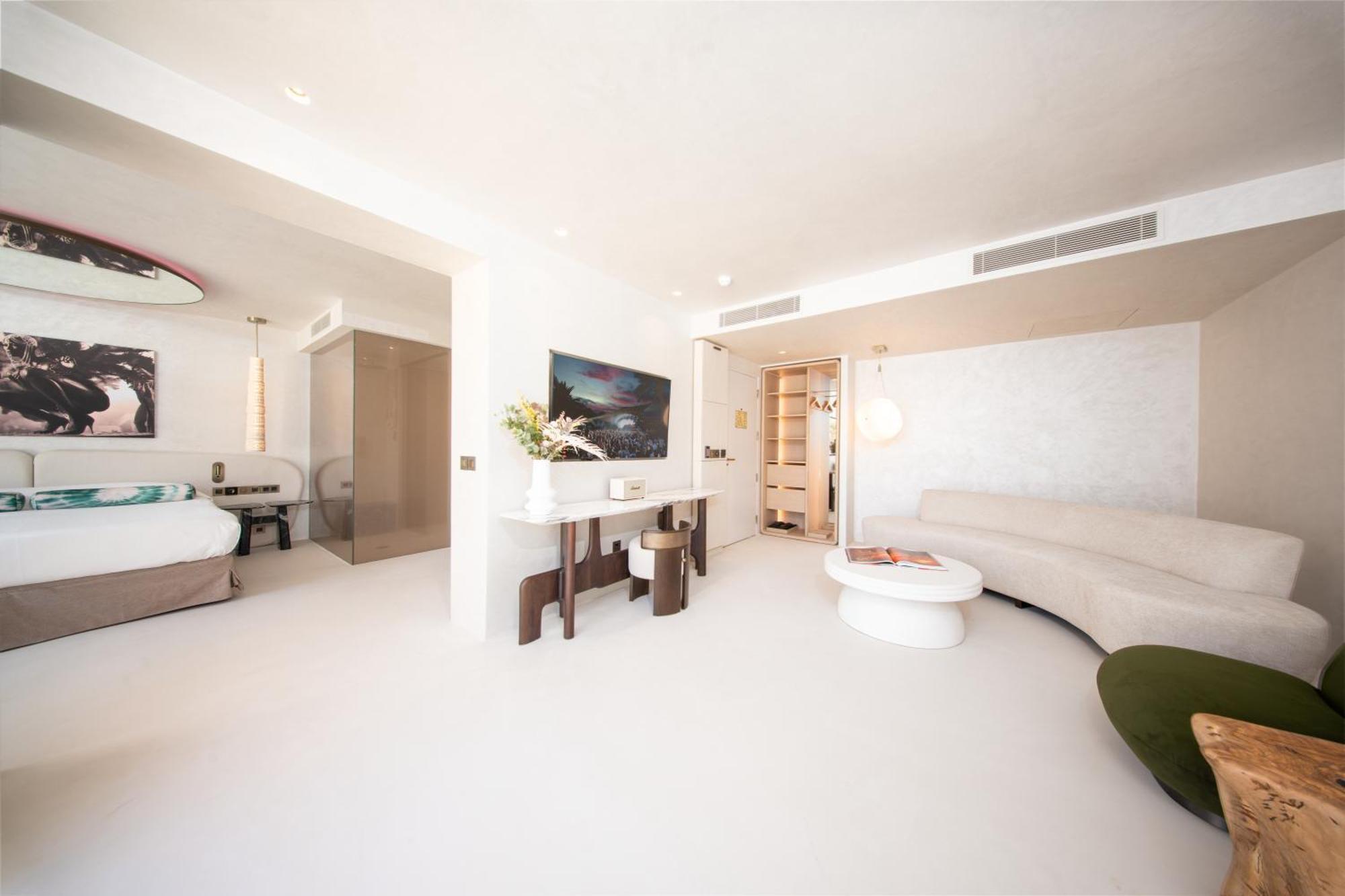 Destino Five Ibiza - New Hotel (Adults Only) Playa De Talamanca Εξωτερικό φωτογραφία